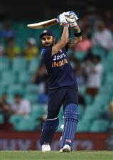 SYDNEY, AUSTRALIA - NOVEMBER 29: Virat Kohli of India bats during game two of the One Day International series between Australia and India at Sydney Cricket Ground on November 29, 2020 in Sydney, Australia. (Photo by Ryan Pierse/Getty Images)