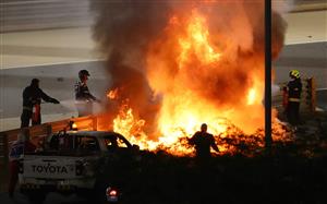 BAHRAIN, BAHRAIN - NOVEMBER 29: A fire is pictured following the crash of Romain Grosjean of France and Haas F1 during the F1 Grand Prix of Bahrain at Bahrain International Circuit on November 29, 2020 in Bahrain, Bahrain. (Photo by Bryn Lennon/Getty Images)