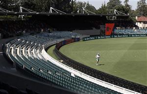 CANBERRA, AUSTRALIA - DECEMBER 01: Steve Smith of Australia runs laps during an Australian ODI nets session at Manuka Oval on December 01, 2020 in Canberra, Australia. (Photo by Ryan Pierse/Getty Images)
