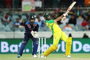 CANBERRA, AUSTRALIA - DECEMBER 02: Glenn Maxwell of Australia bats during game three of the One Day International series between Australia and India at Manuka Oval on December 02, 2020 in Canberra, Australia. (Photo by Mark Kolbe/Getty Images)