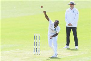 HAMILTON, NEW ZEALAND - DECEMBER 03: Kemar Roach of the West Indies bowls during day one of the First Test match in the series between New Zealand and the West Indies at Seddon Park on December 03, 2020 in Hamilton, New Zealand. (Photo by Kai Schwoerer/Getty Images)