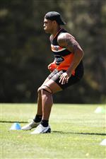 SYDNEY, AUSTRALIA - DECEMBER 07: Joe Ofahengaue runs during a drill at the Wests Tigers NRL training session at St. Luke's Park North on December 07, 2020 in Sydney, Australia. (Photo by Mark Kolbe/Getty Images)