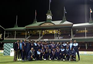 SYDNEY, AUSTRALIA - DECEMBER 08: India celebrate with the series trophy af game three of the Twenty20 International series between Australia and India at Sydney Cricket Ground on December 08, 2020 in Sydney, Australia. (Photo by Ryan Pierse/Getty Images)