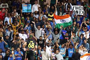 SYDNEY, AUSTRALIA - DECEMBER 08: Fans enjoy the atmosphere during game three of the Twenty20 International series between Australia and India at Sydney Cricket Ground on December 08, 2020 in Sydney, Australia. (Photo by Cameron Spencer/Getty Images)