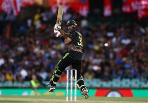 SYDNEY, AUSTRALIA - DECEMBER 08: Glenn Maxwell of Australia bats during game three of the Twenty20 International series between Australia and India at Sydney Cricket Ground on December 08, 2020 in Sydney, Australia. (Photo by Ryan Pierse/Getty Images)