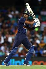 SYDNEY, AUSTRALIA - DECEMBER 08: Hardik Pandya of India bats during game three of the Twenty20 International series between Australia and India at Sydney Cricket Ground on December 08, 2020 in Sydney, Australia. (Photo by Cameron Spencer/Getty Images)