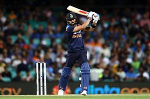 SYDNEY, AUSTRALIA - DECEMBER 08: Virat Kohli of India bats during game three of the Twenty20 International series between Australia and India at Sydney Cricket Ground on December 08, 2020 in Sydney, Australia. (Photo by Cameron Spencer/Getty Images)