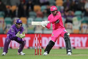 HOBART, AUSTRALIA - DECEMBER 10: James Vince of the Sixers bats during the Big Bash League match between the Hobart Hurricanes and Sydney Sixers at Blundstone Arena, on December 10, 2020, in Hobart, Australia. (Photo by Matt King/Getty Images)