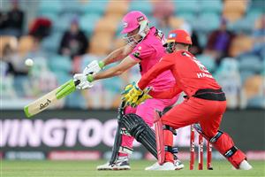 HOBART, AUSTRALIA - DECEMBER 13: Daniel Hughes of the Sixers bats during the Big Bash League match between the Sydney Sixers and the Melbourne Renegades at Blundstone Arena, on December 13, 2020, in Hobart, Australia. (Photo by Matt King/Getty Images)