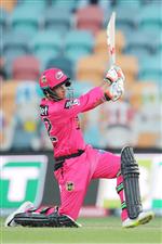 HOBART, AUSTRALIA - DECEMBER 13: Josh Philippe of the Sixers bats during the Big Bash League match between the Sydney Sixers and the Melbourne Renegades at Blundstone Arena, on December 13, 2020, in Hobart, Australia. (Photo by Matt King/Getty Images)