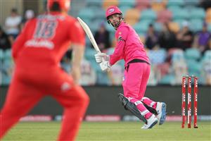 HOBART, AUSTRALIA - DECEMBER 13: James Vince of the Sixers bats during the Big Bash League match between the Sydney Sixers and the Melbourne Renegades at Blundstone Arena, on December 13, 2020, in Hobart, Australia. (Photo by Matt King/Getty Images)