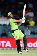 CANBERRA, AUSTRALIA - DECEMBER 14: Daniel Sams of the Thunder bats during the Big Bash League match between the Sydney Thunder and the Brisbane Heat at Manuka Oval, on December 14, 2020, in Canberra, Australia. (Photo by Brendon Thorne/Getty Images)