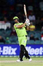 CANBERRA, AUSTRALIA - DECEMBER 14: Daniel Sams of the Thunder bats during the Big Bash League match between the Sydney Thunder and the Brisbane Heat at Manuka Oval, on December 14, 2020, in Canberra, Australia. (Photo by Brendon Thorne/Getty Images)