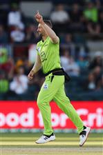 CANBERRA, AUSTRALIA - DECEMBER 14: Daniel Sams of the Thunder celebrates after claiming the wicket of Sam Heazlett of the Heat during the Big Bash League match between the Sydney Thunder and the Brisbane Heat at Manuka Oval, on December 14, 2020, in Canberra, Australia. (Photo by Brendon Thorne/Getty Images)