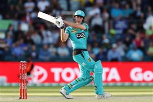 CANBERRA, AUSTRALIA - DECEMBER 14: Sam Heazlett of the Heat
bats during the Big Bash League match between the Sydney Thunder and the Brisbane Heat at Manuka Oval, on December 14, 2020, in Canberra, Australia. (Photo by Brendon Thorne/Getty Images)