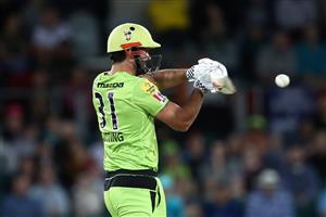 CANBERRA, AUSTRALIA - DECEMBER 14: Ben Cutting of the Thunder bats during the Big Bash League match between the Sydney Thunder and the Brisbane Heat at Manuka Oval, on December 14, 2020, in Canberra, Australia. (Photo by Brendon Thorne/Getty Images)