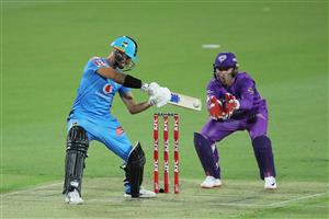 LAUNCESTON, AUSTRALIA - DECEMBER 15: Jake Weatherald of the Strikers bats during the Big Bash League match between Hobart Hurricanes and Adelaide Strikers at University of Tasmania Stadium, on December 15, 2020, in Launceston, Australia. (Photo by Matt King/Getty Images)
