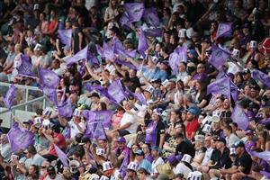 LAUNCESTON, AUSTRALIA - DECEMBER 15: Fans show their support during the Big Bash League match between Hobart Hurricanes and Adelaide Strikers at University of Tasmania Stadium, on December 15, 2020, in Launceston, Australia. (Photo by Matt King/Getty Images)