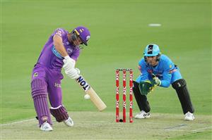 LAUNCESTON, AUSTRALIA - DECEMBER 15: Colin Ingram of the Hurricanes bats during the Big Bash League match between Hobart Hurricanes and Adelaide Strikers at University of Tasmania Stadium, on December 15, 2020, in Launceston, Australia. (Photo by Matt King/Getty Images)