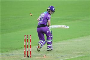 LAUNCESTON, AUSTRALIA - DECEMBER 15: Mac Wright of the Hurricanes is bowled by Peter Siddle of the Strikers during the Big Bash League match between Hobart Hurricanes and Adelaide Strikers at University of Tasmania Stadium, on December 15, 2020, in Launceston, Australia. (Photo by Matt King/Getty Images)