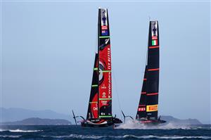 AUCKLAND, NEW ZEALAND - DECEMBER 15: Team New Zealand and Luna Rossa compete on the course during a practice session ahead of the 2021 America's Cup on December 15, 2020 in Auckland, New Zealand. (Photo by Fiona Goodall/Getty Images)
