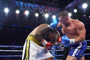 SYDNEY, AUSTRALIA - DECEMBER 16: Paul Gallen and Mark Hunt compete during the Main Event fight prior to the light-middleweight World Title elimination bout between Tim Tszyu and Bowyn Morgan at Bankwest Stadium on December 16, 2020 in Sydney, Australia. (Photo by Brett Hemmings/Getty Images)