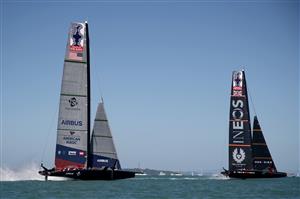 AUCKLAND, NEW ZEALAND - DECEMBER 17: INEOS Team UK, skippered by Ben Ainslie against New York Yacht Club American Magic, skippered by Terry Hutchinson in the second race of the day during the America's Cup World Series on Auckland Harbour on December 17, 2020 in Auckland, New Zealand. (Photo by Phil Walter/Getty Images)