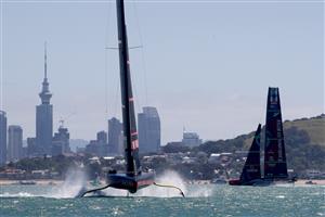 AUCKLAND, NEW ZEALAND - DECEMBER 17: Emirates Team New Zealand skippered by Peter Burling against Luna Rossa Prada Pirelli Team, skippered by Max Sirena in the first race of the America's Cup World Series on Auckland Harbour on December 17, 2020 in Auckland, New Zealand. (Photo by Phil Walter/Getty Images)