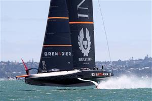 AUCKLAND, NEW ZEALAND - DECEMBER 17: INEOS Team UK, skippered by Ben Ainslie against New York Yacht Club American Magic, skippered by Terry Hutchinson in the second race of the day during the America's Cup World Series on Auckland Harbour on December 17, 2020 in Auckland, New Zealand. (Photo by Phil Walter/Getty Images)