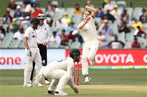 ADELAIDE, AUSTRALIA - DECEMBER 17: Cameron Green of Australia bowls his first ball in test cricket during day one of the First Test match between Australia and India at Adelaide Oval on December 17, 2020 in Adelaide, Australia. (Photo by Ryan Pierse/Getty Images)
