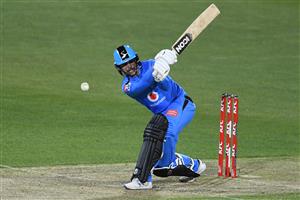 HOBART, AUSTRALIA - DECEMBER 20: Jon Wells of the Strikers bats during the Big Bash League match between the Sydney Sixers and the Adelaide Strikers at Blundstone Arena, on December 20, 2020, in Hobart, Australia. (Photo by Steve Bell/Getty Images)