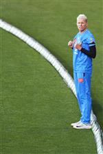 HOBART, AUSTRALIA - DECEMBER 20: Peter Siddle of the Strikers
in action during the Big Bash League match between the Sydney Sixers and the Adelaide Strikers at Blundstone Arena, on December 20, 2020, in Hobart, Australia. (Photo by Steve Bell/Getty Images)