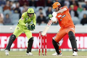 CANBERRA, AUSTRALIA - DECEMBER 22: Ashton Turner of the Perth Scorchers bats during the Big Bash League match between the Sydney Thunder and the Perth Scorchers at Manuka Oval, on December 22, 2020, in Canberra, Australia. (Photo by Darrian Traynor/Getty Images)