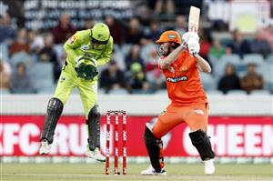 CANBERRA, AUSTRALIA - DECEMBER 22: Ashton Turner of the Perth Scorchers bats during the Big Bash League match between the Sydney Thunder and the Perth Scorchers at Manuka Oval, on December 22, 2020, in Canberra, Australia. (Photo by Darrian Traynor/Getty Images)