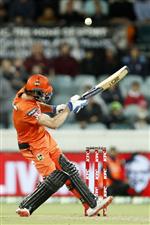 CANBERRA, AUSTRALIA - DECEMBER 22: Cameron Bancroft of the Perth Scorchers bats during the Big Bash League match between the Sydney Thunder and the Perth Scorchers at Manuka Oval, on December 22, 2020, in Canberra, Australia. (Photo by Darrian Traynor/Getty Images)