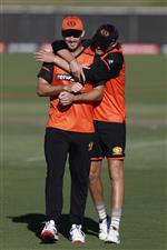 CANBERRA, AUSTRALIA - DECEMBER 22: Mitch Marsh of the Perth Scorchers warms up before the Big Bash League match between the Sydney Thunder and the Perth Scorchers at Manuka Oval, on December 22, 2020, in Canberra, Australia. (Photo by Darrian Traynor/Getty Images)