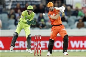 CANBERRA, AUSTRALIA - DECEMBER 22: Mitch Marsh of the Perth Scorchers bats during the Big Bash League match between the Sydney Thunder and the Perth Scorchers at Manuka Oval, on December 22, 2020, in Canberra, Australia. (Photo by Darrian Traynor/Getty Images)