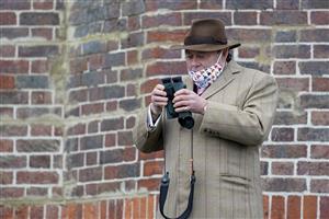SUNBURY, ENGLAND - DECEMBER 26: Nicky Henderson at Kempton Park Racecourse on December 26, 2020 in Sunbury, England. Owners are allowed to attend if they have a runner at the meeting otherwise racing remains behind closed doors to the public due to the Coronavirus pandemic. (Photo by Alan Crowhurst/Getty Images)