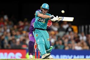 BRISBANE, AUSTRALIA - DECEMBER 27: Sam Heazlett of the Heat plays a shot during the Big Bash League match between the Brisbane Heat and the Hobart Hurricanes at The Gabba, on December 27, 2020, in Brisbane, Australia. (Photo by Bradley Kanaris/Getty Images)