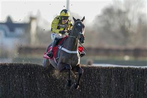 SUNBURY, ENGLAND - DECEMBER 27: Nico de Boinville riding Shishkin clear the last to win The Ladbrokes Wayward Lad Novices' Chase at Kempton Park Racecourse on December 27, 2020 in Sunbury, England. Owners are allowed to attend if they have a runner at the meeting otherwise racing remains behind closed doors to the public due to the Coronavirus pandemic. (Photo by Alan Crowhurst/Getty Images)