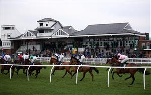 CATTERICK, ENGLAND - DECEMBER 28: Racegoers watch the action from the Sky Bet Extra Places Every Day Maiden Hurdle at Catterick Racecourse on December 28, 2020 in Catterick, England. (Photo by Tim Goode - Pool / Getty Images)