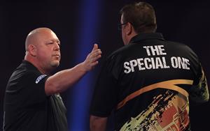 LONDON, ENGLAND - DECEMBER 28: Mervyn King of England (L) and José de Sousa of Portugal congratulate each other after there third round match against during day eleven of the PDC William Hill World Darts Championship at Alexandra Palace on December 28, 2020 in London, England. (Photo by Luke Walker/Getty Images)