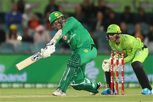 CANBERRA, AUSTRALIA - DECEMBER 29: Liam Hatcher of the Stars bats during the Big Bash League match between Sydney Thunder and the Melbourne Stars at Manuka Oval, on December 29, 2020, in Canberra, Australia. (Photo by Mike Owen/Getty Images)