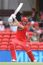 GOLD COAST, AUSTRALIA - DECEMBER 29: Shaun Marsh of the Renegades bats during the Big Bash League match between the Melbourne Renegades and the Sydney Sixers at Metricon Stadium, on December 29, 2020, in Gold Coast, Australia. (Photo by Chris Hyde/Getty Images)