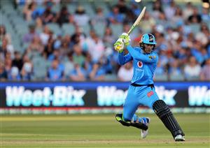 ADELAIDE, AUSTRALIA - DECEMBER 31: Cameron White of the Adelaide Strikersbats during the Big Bash League match between the Adelaide Strikers and the Perth Scorchers at Adelaide Oval, on December 31, 2020, in Adelaide, Australia. (Photo by Daniel Kalisz/Getty Images)