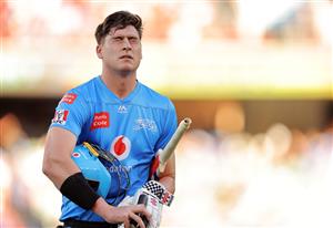 ADELAIDE, AUSTRALIA - DECEMBER 31: Matthew Renshaw of the Adelaide Strikers walks from the ground after being dismissed during the Big Bash League match between the Adelaide Strikers and the Perth Scorchers at Adelaide Oval, on December 31, 2020, in Adelaide, Australia. (Photo by Daniel Kalisz/Getty Images)