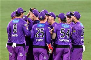 BRISBANE, AUSTRALIA - DECEMBER 30: The Hurricanes celebrate victory after the Big Bash League match between the Hobart Hurricanes and Brisbane Heat at The Gabba, on December 30, 2020, in Brisbane, Australia. (Photo by Bradley Kanaris/Getty Images)
