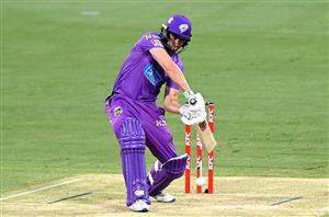 BRISBANE, AUSTRALIA - DECEMBER 30: Dawid Malan of the Hurricanes plays a shot during the Big Bash League match between the Hobart Hurricanes and Brisbane Heat at The Gabba, on December 30, 2020, in Brisbane, Australia. (Photo by Bradley Kanaris/Getty Images)
