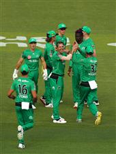 HOBART, AUSTRALIA - JANUARY 04: Sam Rainbird of the Melbourne Stars celebrates taking the wicket of D'arcy Short of the Hobart Hurricanes during the Big Bash League match between the Melbourne Stars and the Hobart Hurricanes at Blundstone Arena, on January 04, 2021, in Hobart, Australia. (Photo by Robert Cianflone/Getty Images)
