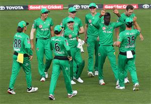 HOBART, AUSTRALIA - JANUARY 04: The Stars celebrate the wicket of Colin Ingram of the Hurricanes during the Big Bash League match between the Melbourne Stars and the Hobart Hurricanes at Blundstone Arena, on January 04, 2021, in Hobart, Australia. (Photo by Robert Cianflone/Getty Images)